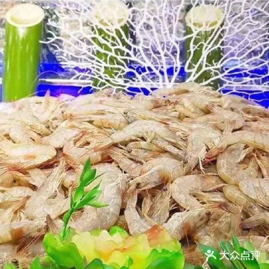 王张海海鲜自助火锅