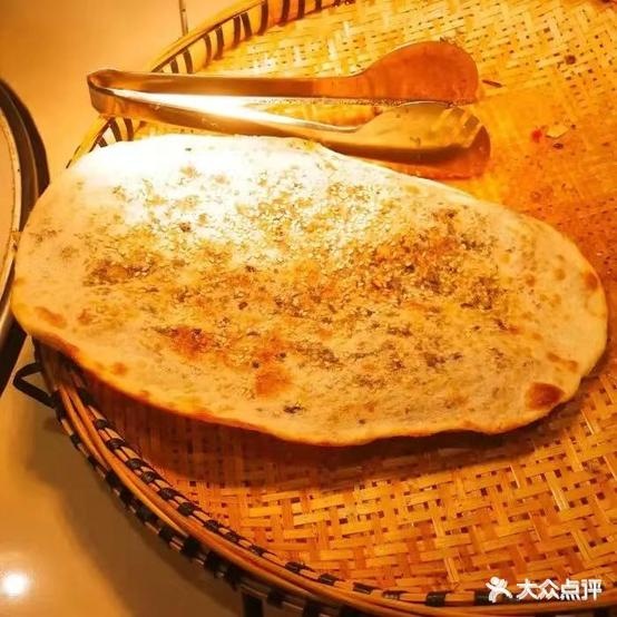 闻上品锅盔·渔粉(麻章店)