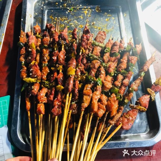 一家人海鲜烧烤