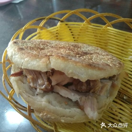 后奕宁俊香肠店
