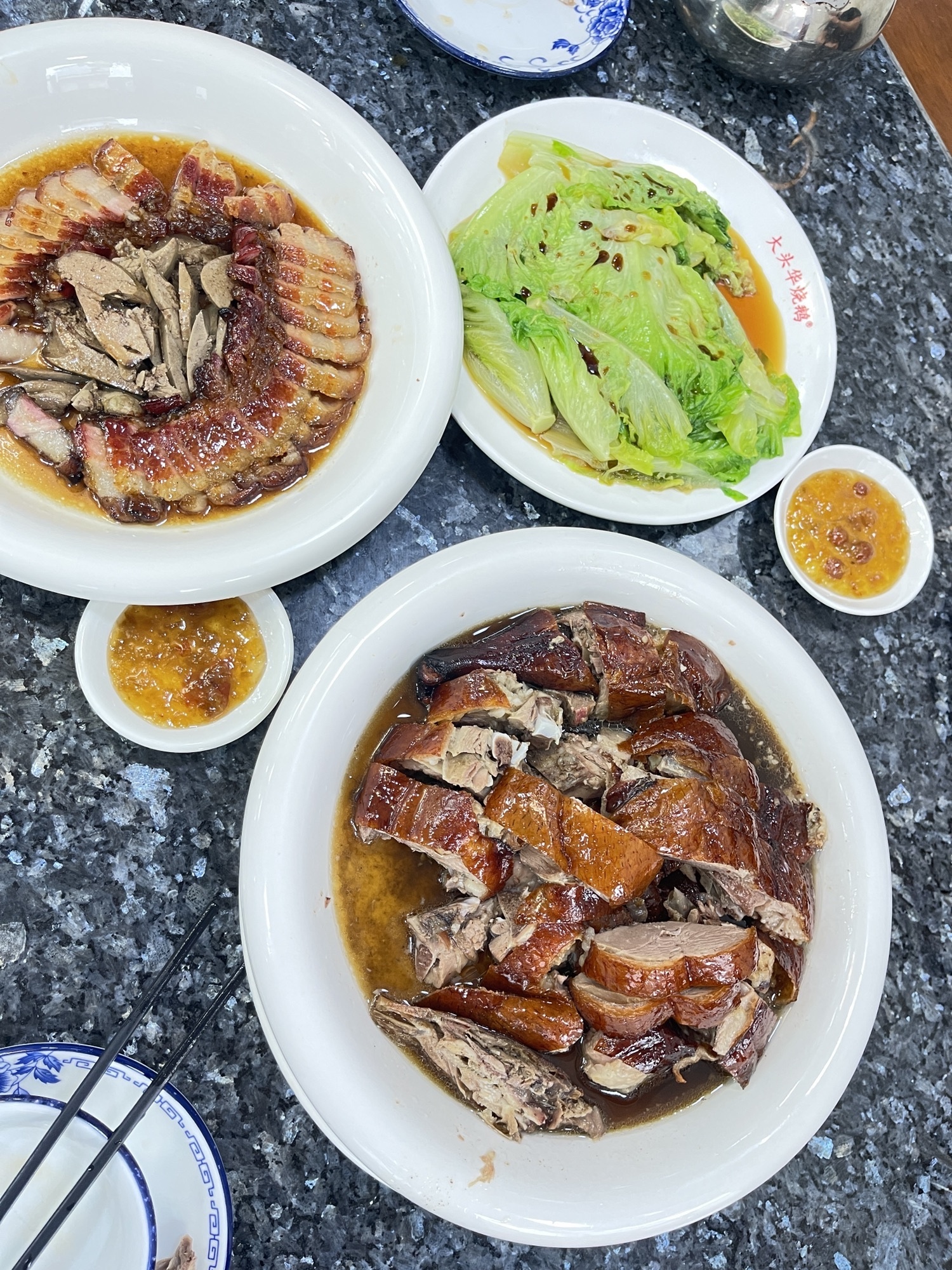 黄连大头华烧鹅(萧地大马路店)