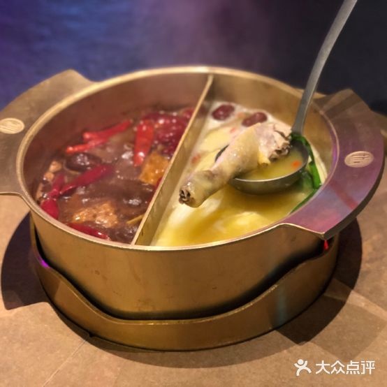 谢谢锅 · 爆有料火锅(天河城店)