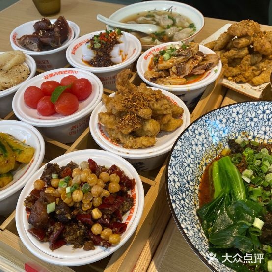 舌尖派对·四川小吃集(海韵城店)