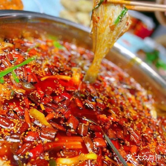 汤香耗儿鱼(五洲城店)