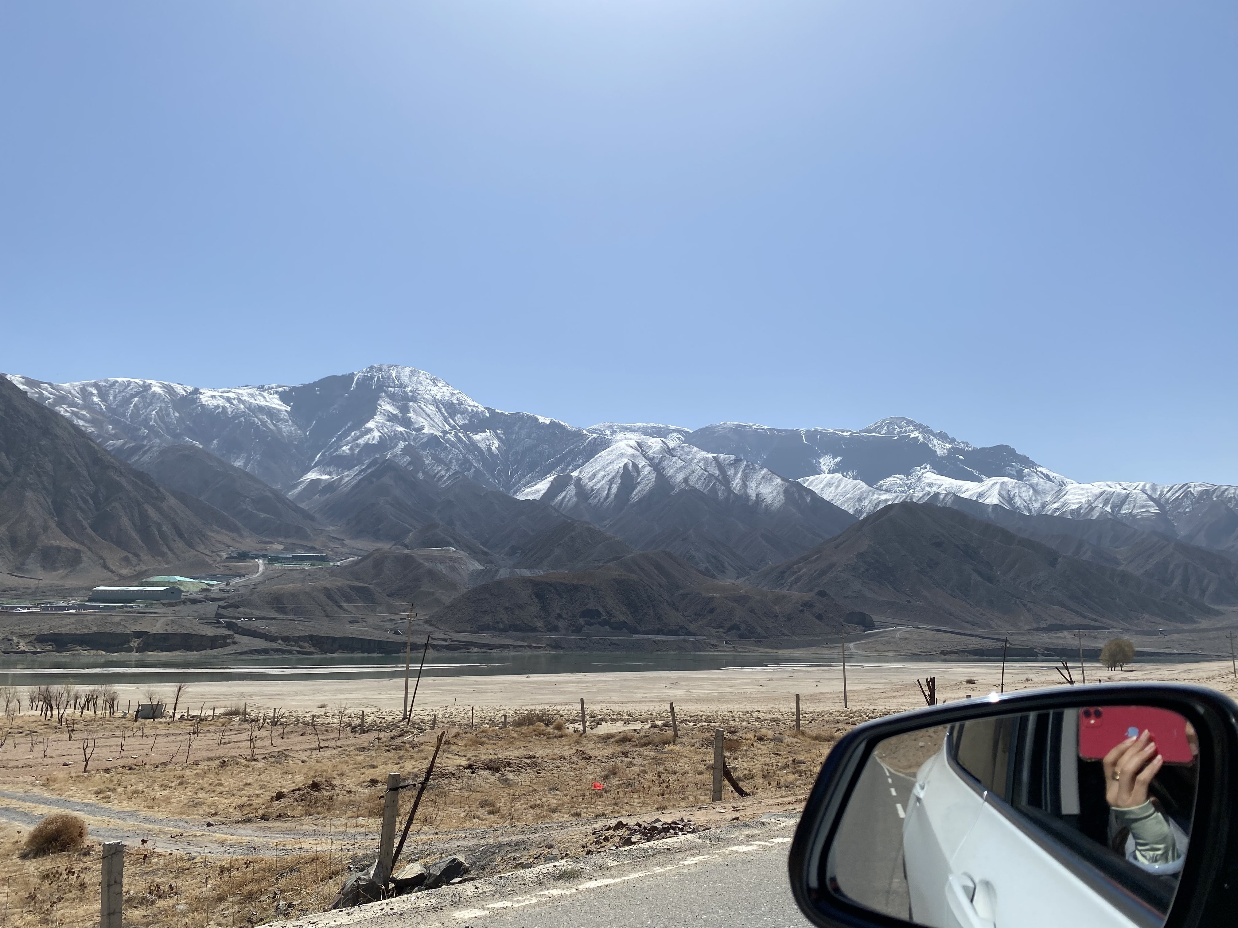 松巴民俗文化旅游村