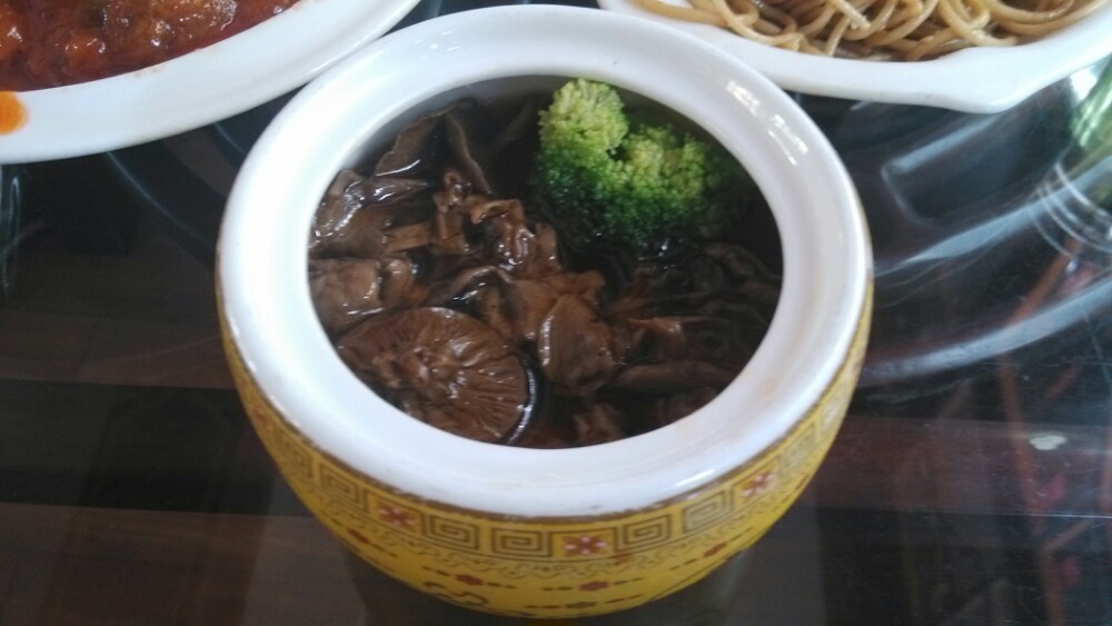 一盏明灯全素斋(殊像寺店)