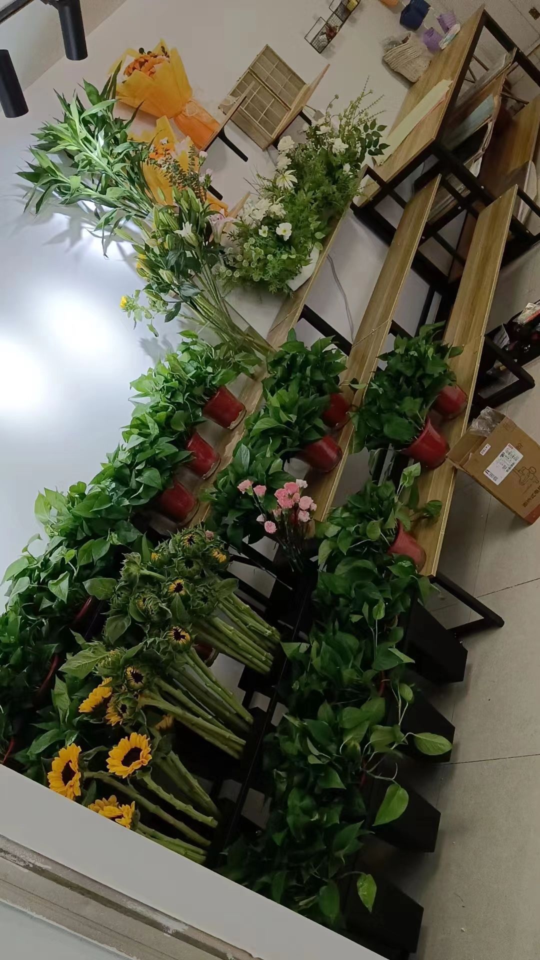 毖童嗳趣花艺(大渡口店)