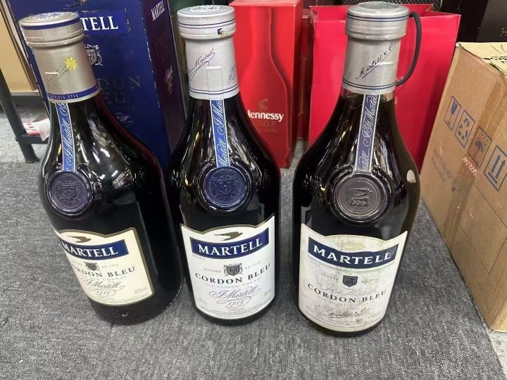 华丰烟酒收购茅台酒虫草收购洋酒礼品