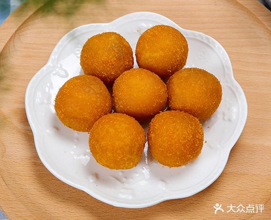 蛙哩哇干锅炭烧牛蛙(双子星恒太城店)