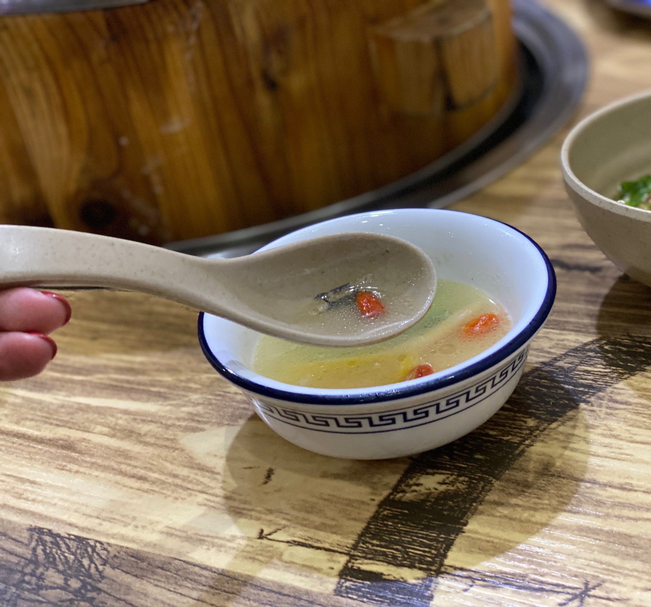 倩鑫缘木桶鱼