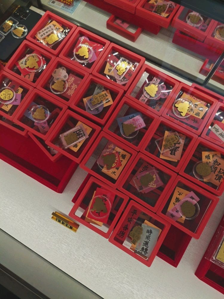 万商黄金回收(加工定做店)