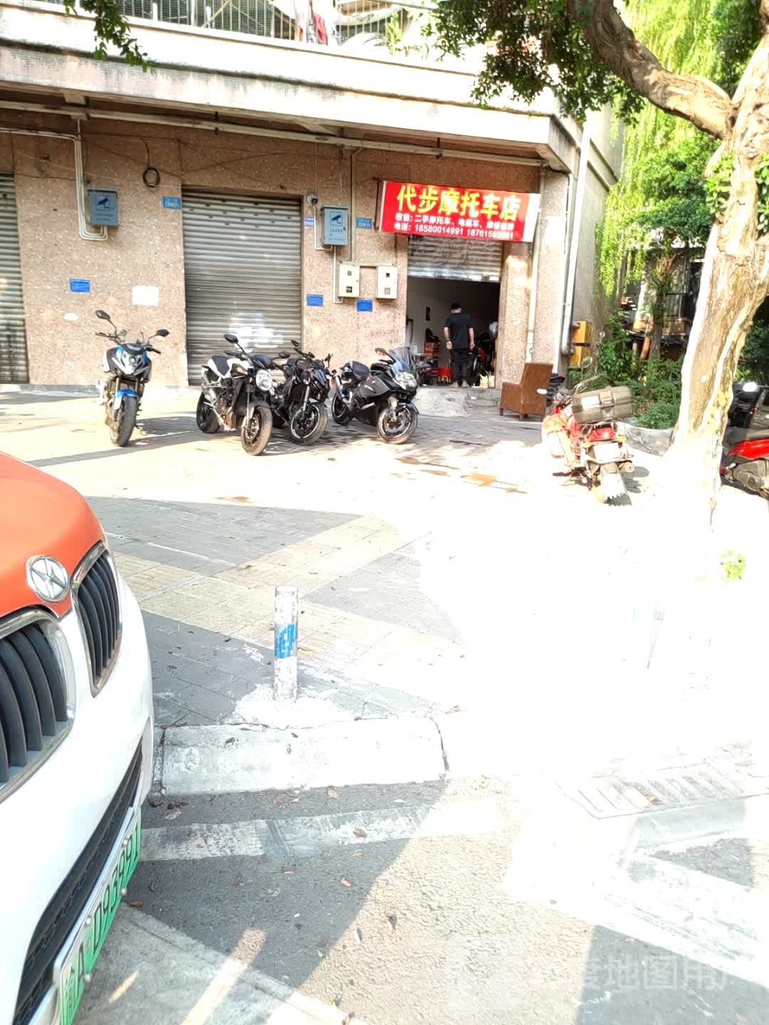 代步店摩托车