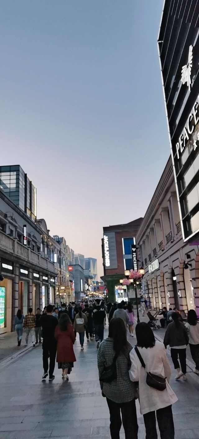武汉中央文化旅游区楚河汉街-北区