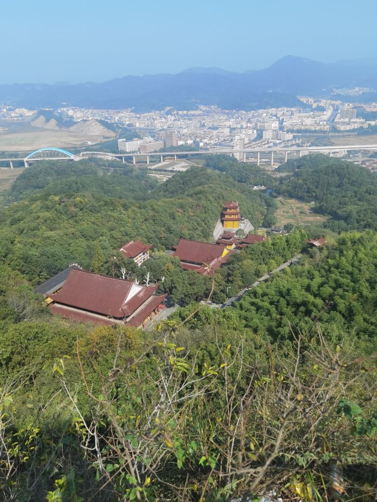 龙山风景区山顶游泳池