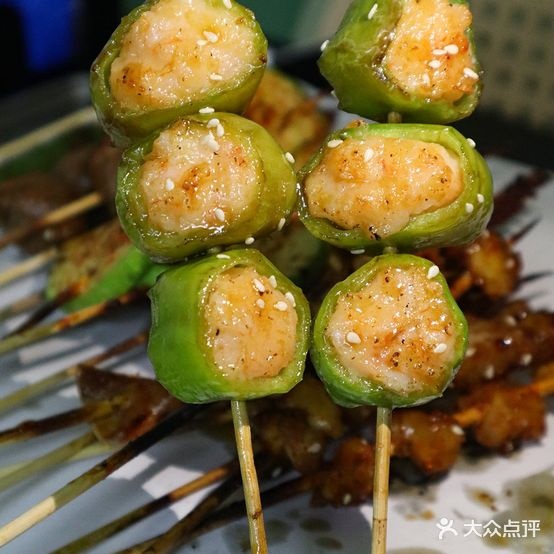 马油丁生料烧烤(漓江郡府店)