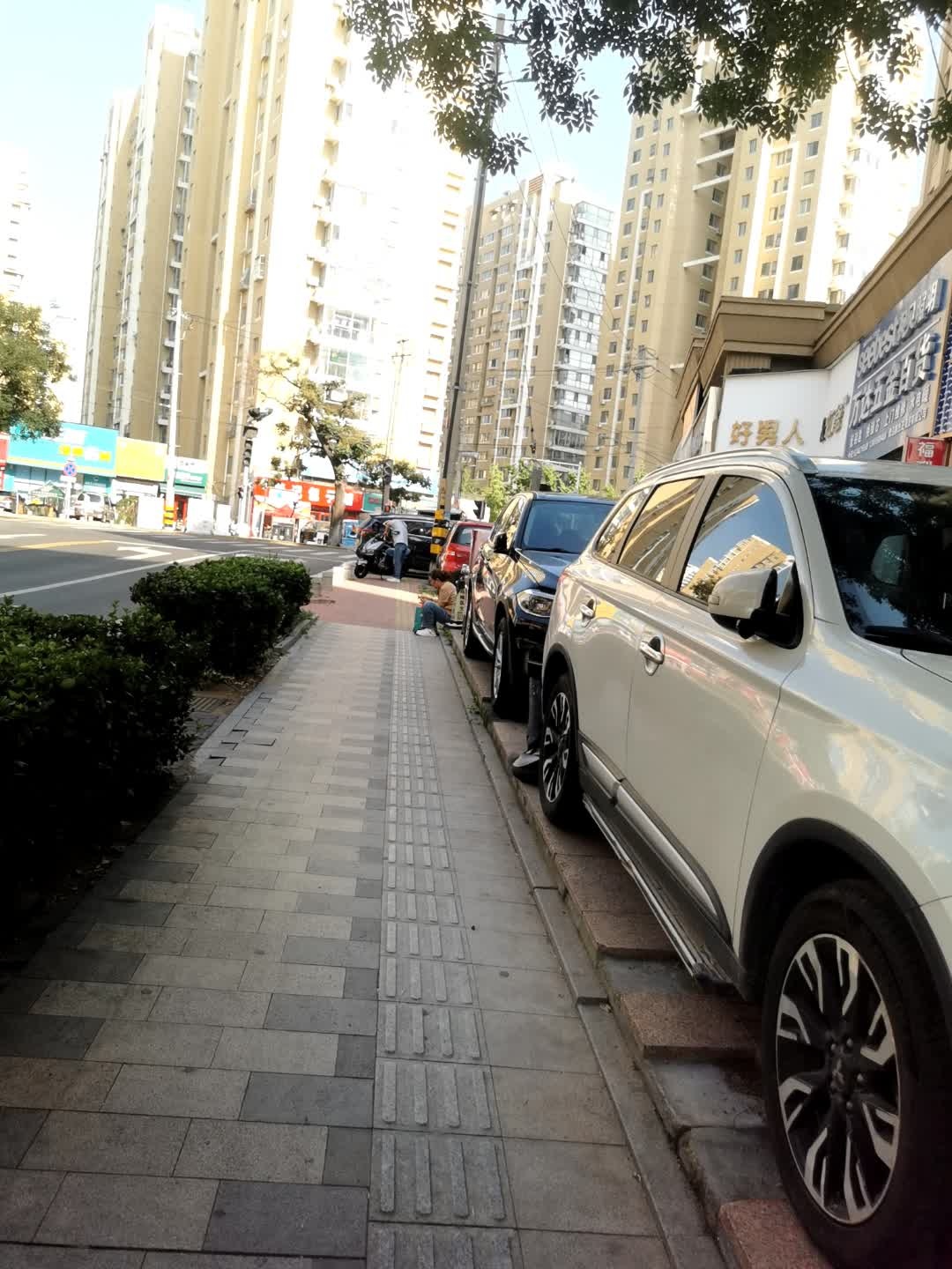 万达五金百货(中海·清江华府店)