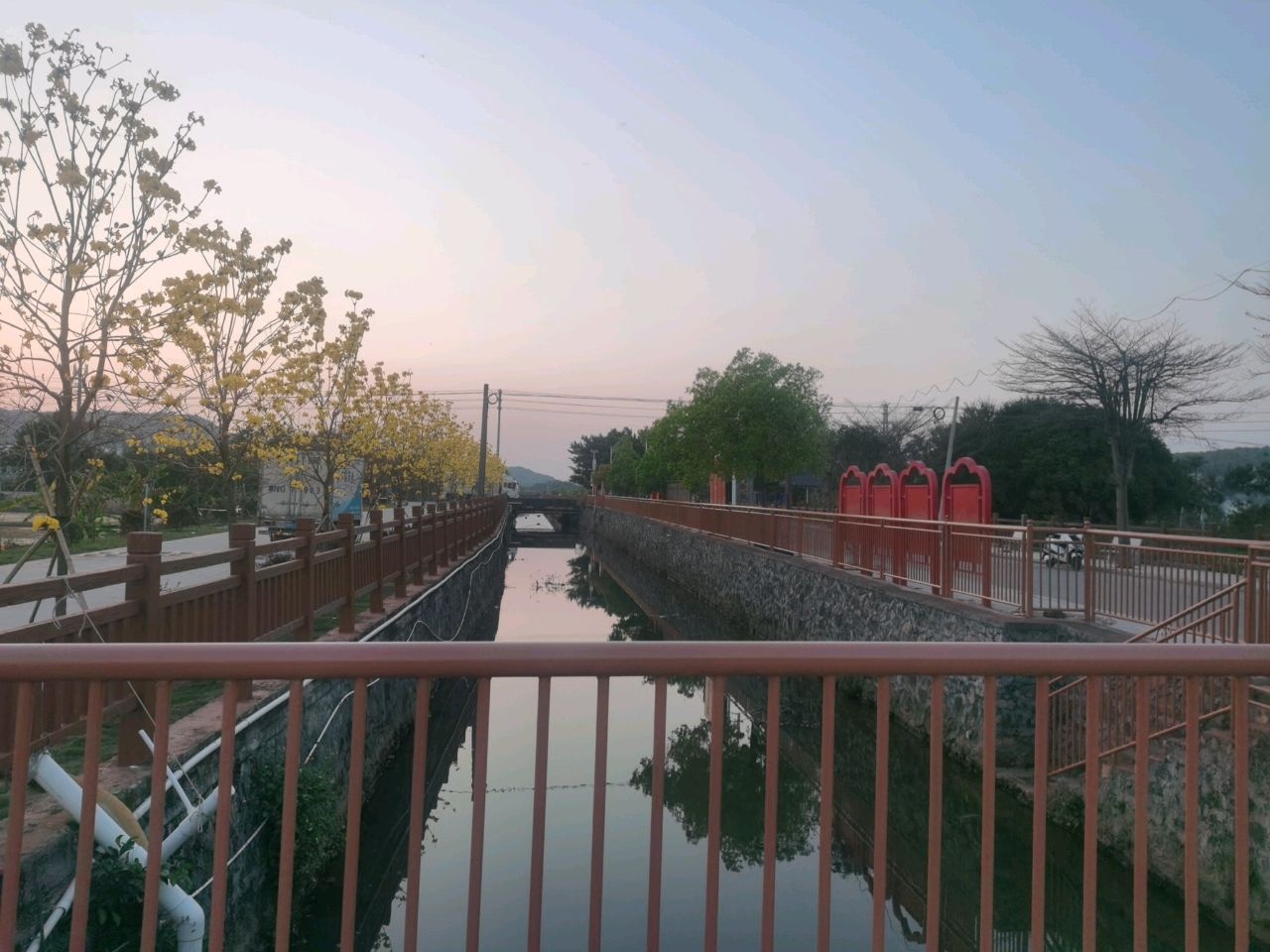 前进河碧道