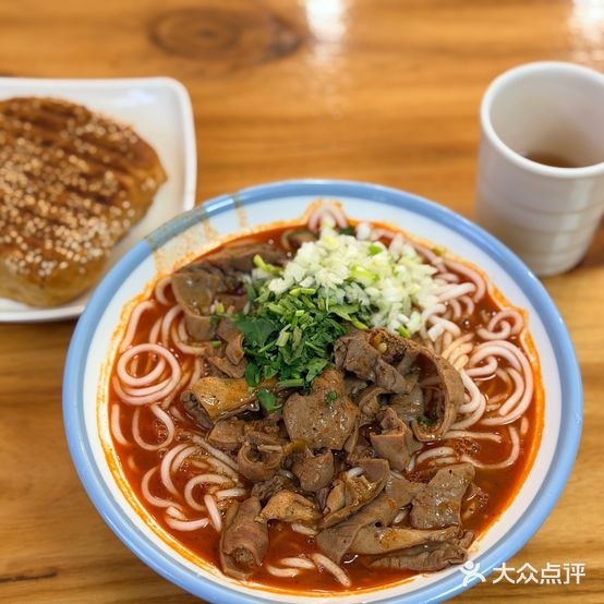 强子回民小馆