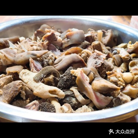 小酒窝大铁锅羊肉管(振兴北路店)