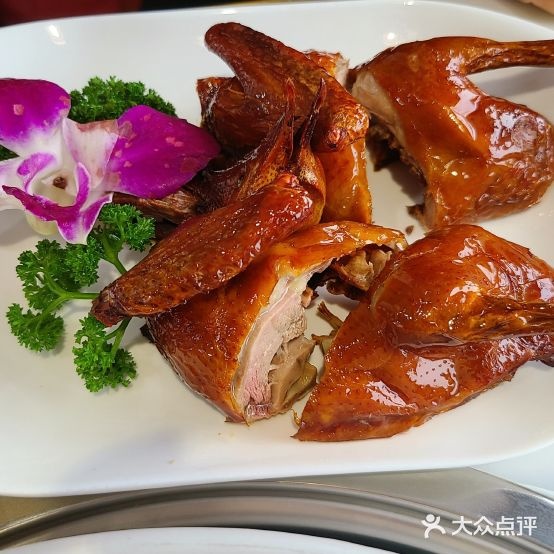 觅捞-广式茶餐厅(苏宁店)