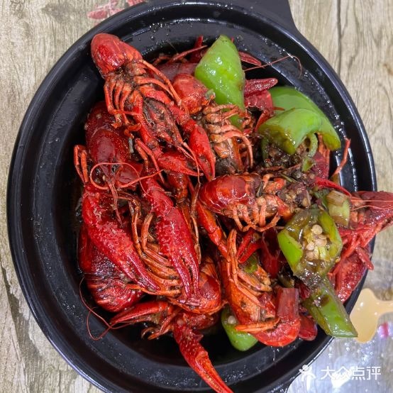 怪难吃店麻串麻辣烫(泰安总店)