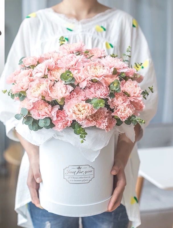 不止浪漫鲜花店