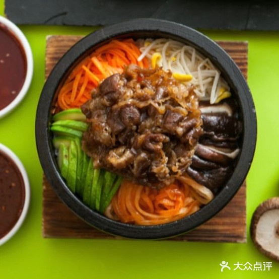 明洞韩妃家靠肉·料理(万达广场潍坊店)