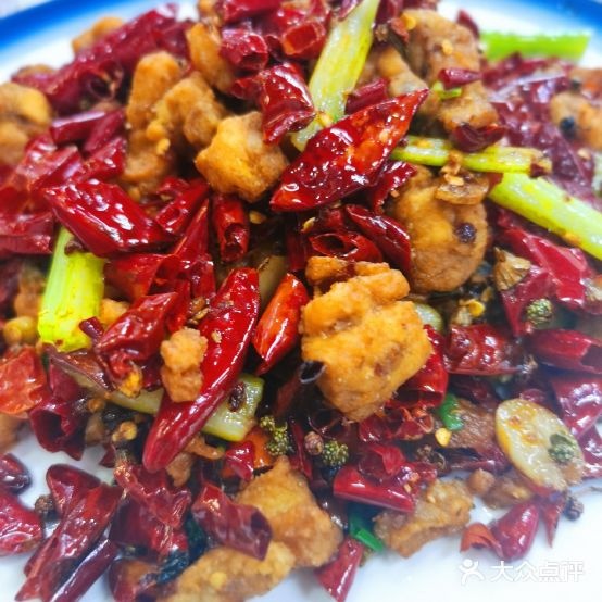 川渝鲁菜馆(维多利橄榄城店)