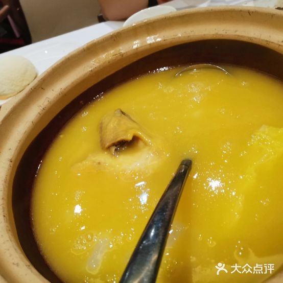 洪禧楼·老广东海鲜楼楼(宁波万象城店)