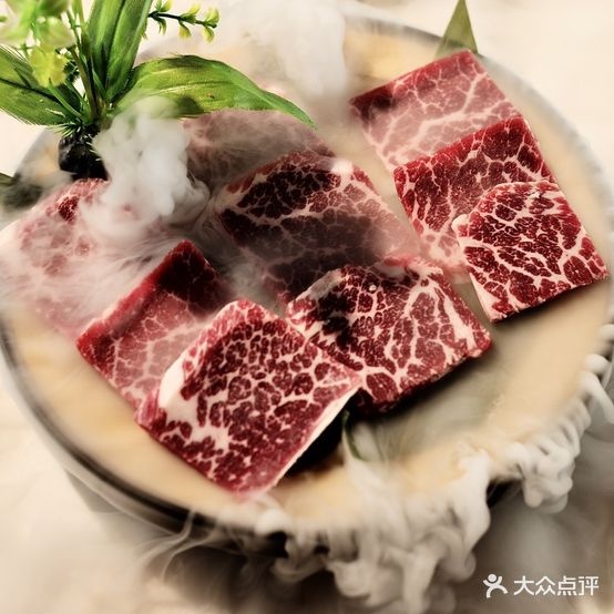 八块腹肌烤韩式烤肉(北大学城店)