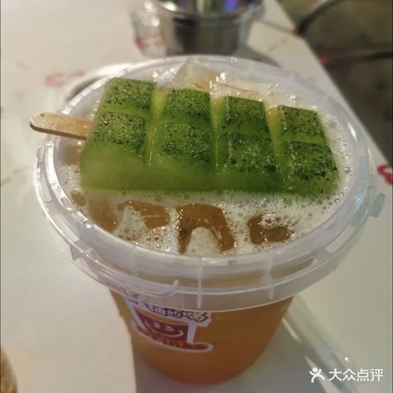 九街三叁街头鸡角筋串串(开州店)