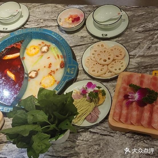 辣小年重庆火锅