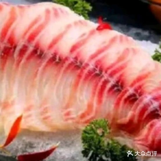 小鱼儿鲜鱼自助火锅(新华路店)