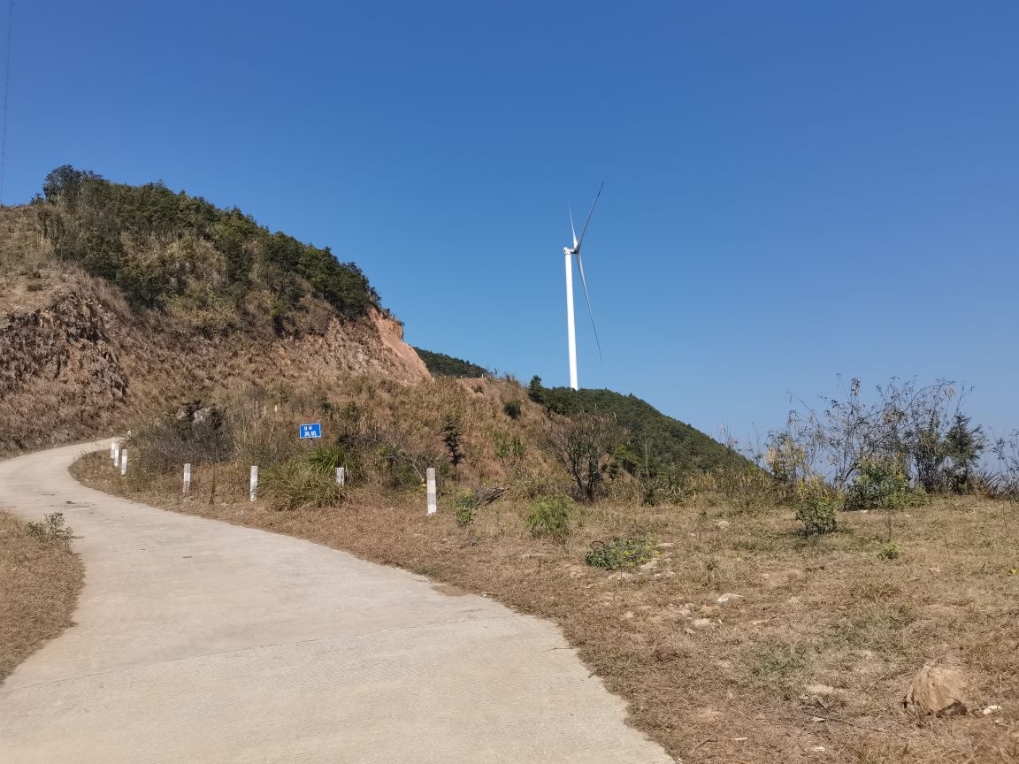 岑溪大隆风车山