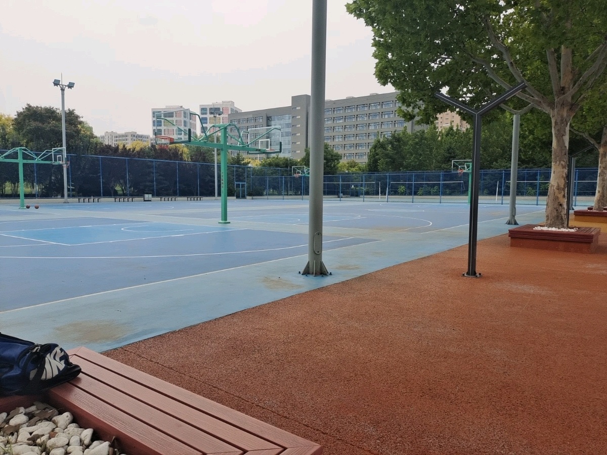 北京理工大学良乡南校区篮球场