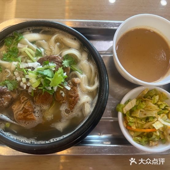 小崔药膳罐罐面(原柳营路店)