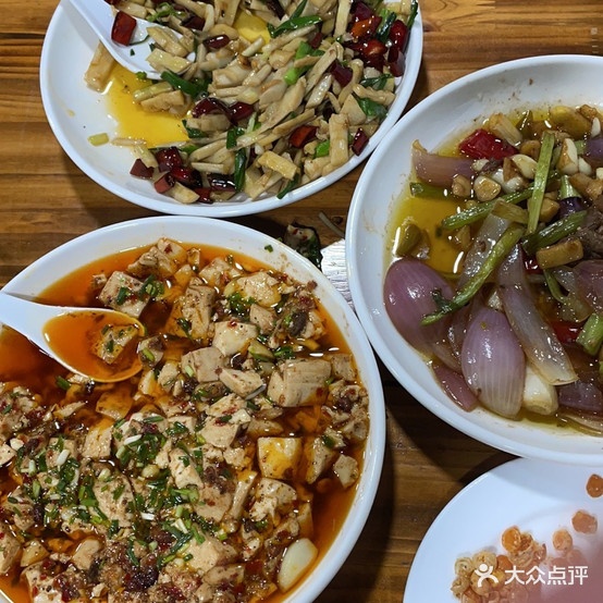 牛噶(双江镇小区商业步行街店)