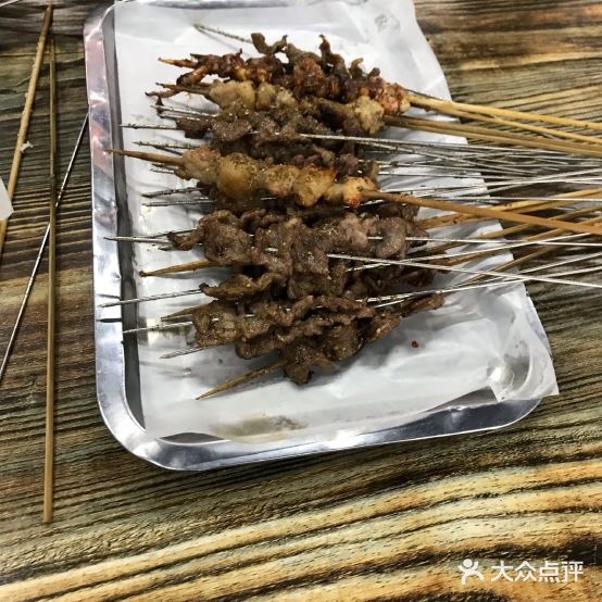 邹记馅饼卷肉串