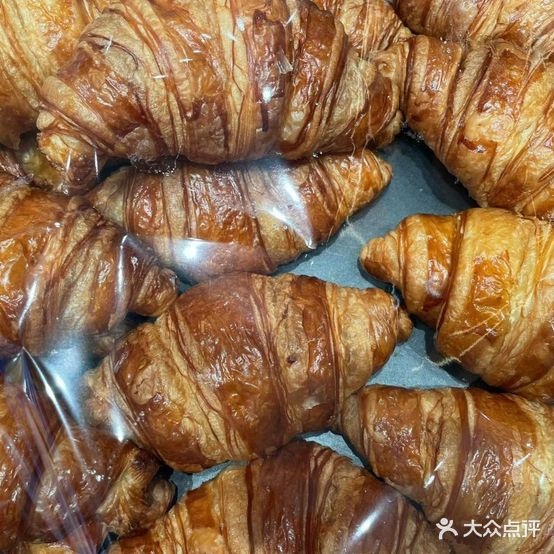 琳琅烘焙(丽城店)