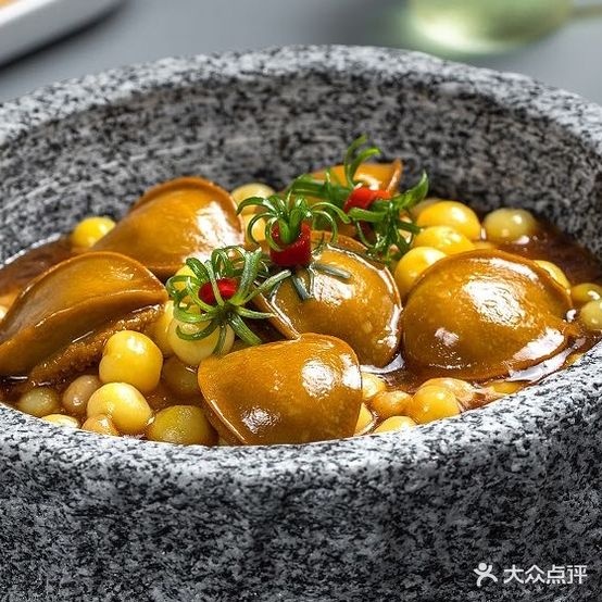茉莉餐厅·。新楚菜(汉阳江滩店)
