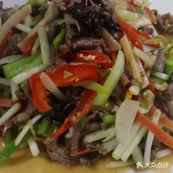 闫三猫美食(饺子·扯面·炒菜)
