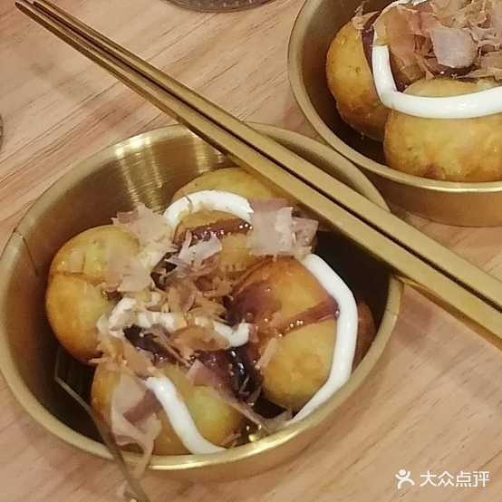 金智茵의部队火锅梨泰院拌饭