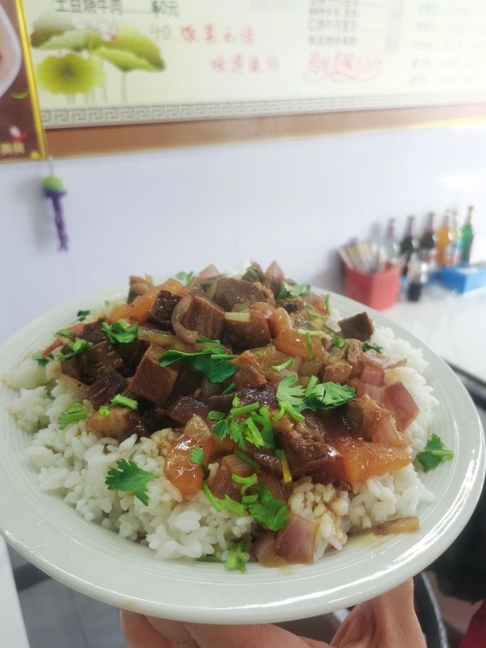 张师傅清真兰州牛肉拉面