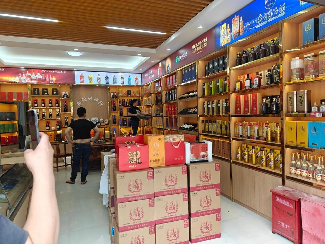 信濠烟酒回收礼品虫草茅台