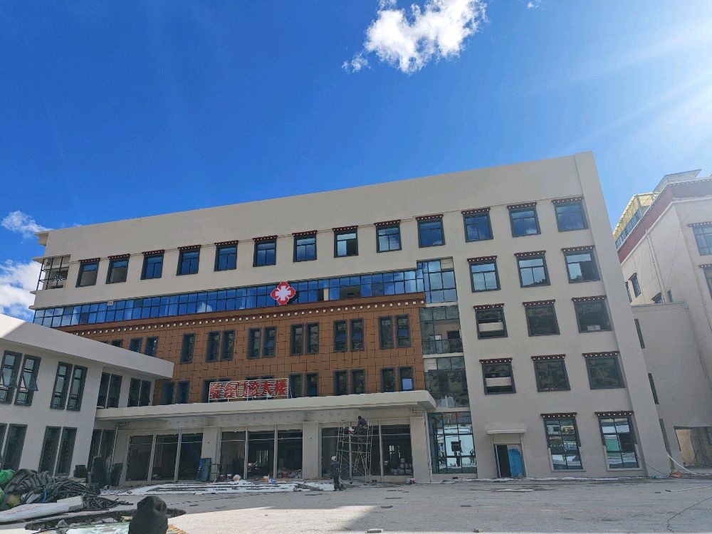 嘉黎县人民医院