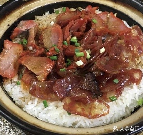 二叔食记广式煲仔饭(兴宁街店)