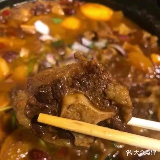 犟霸牛排牛尾骨(宝山道店)
