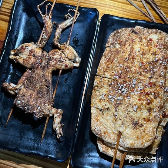 眼镜胸弟烧烤(柳石店)
