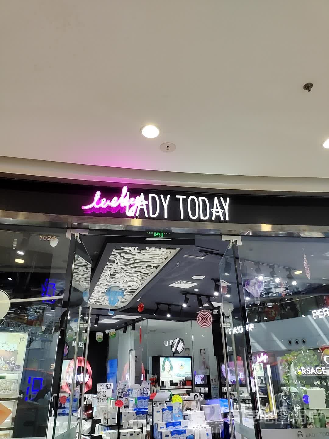 LADY+TODAY(四川乐山万达广场店)