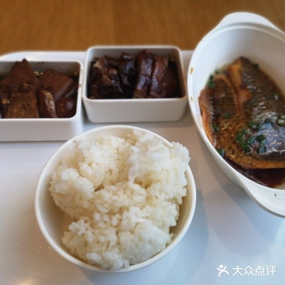 景春泰临餐饮管理有限公司